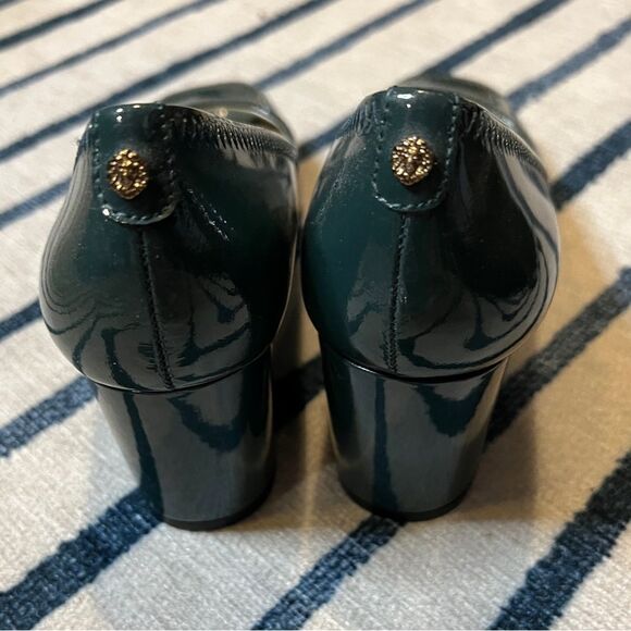 Anne Klein NEW!! Green Leather, Slip On, Peep Toe, Chunky Heel. WMN 6M - Picture 3 of 6